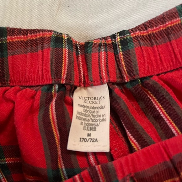 VS Pjs Set - Picture 8 of 8